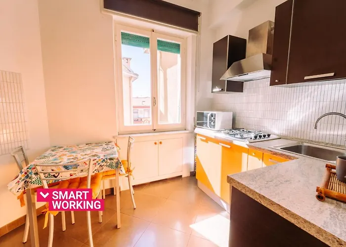Elegant Apartment In The Center By Wonderful Italy